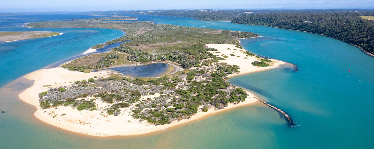 Gippsland Lakes for kayaking